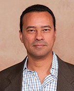 Carlos Torelli (Carlson School of Management, University of Minnesota)