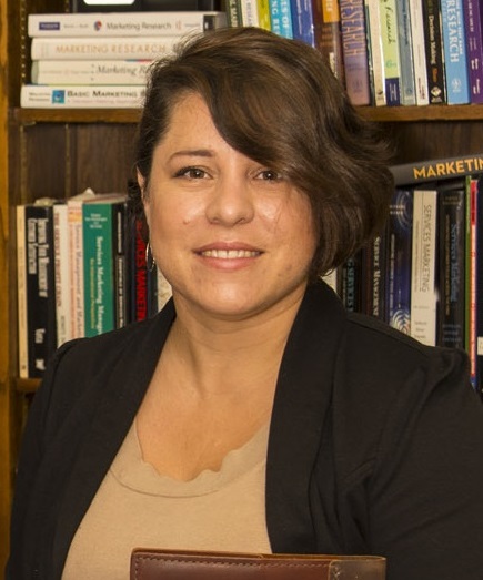 Dr. Cinthia B Satornino