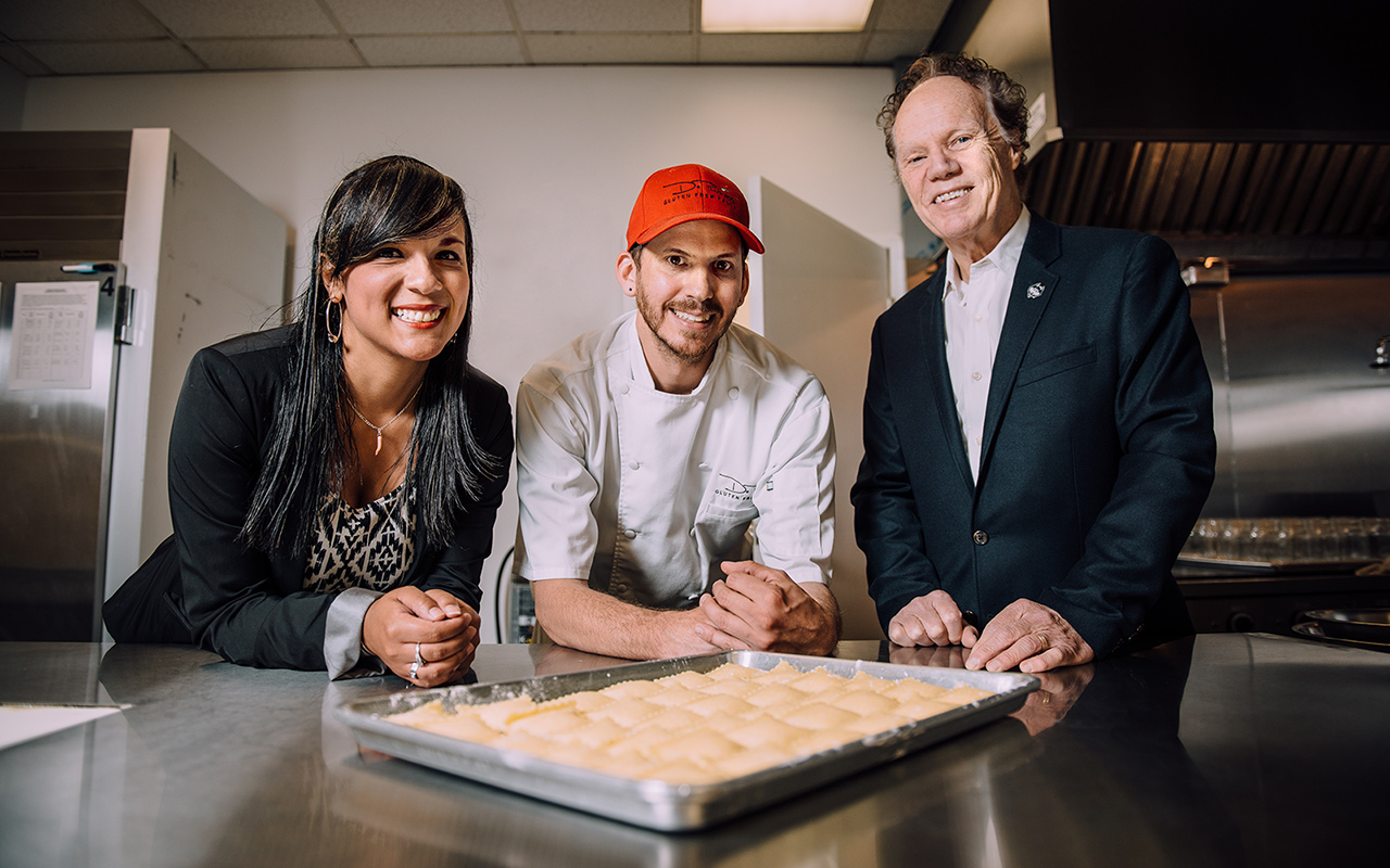 Shirley Tarabochia ’17 MBA with John DePuma of DePuma Pasta and Professor Wayne Bragg (Nathan Oldham/UConn School of Business)
