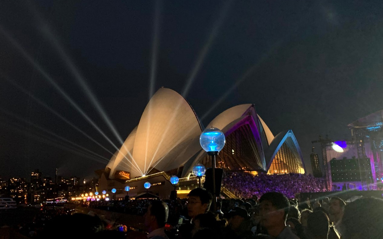 Sydney Opera House and Australia Day concert (Victoria Myers/UConn School of Business)