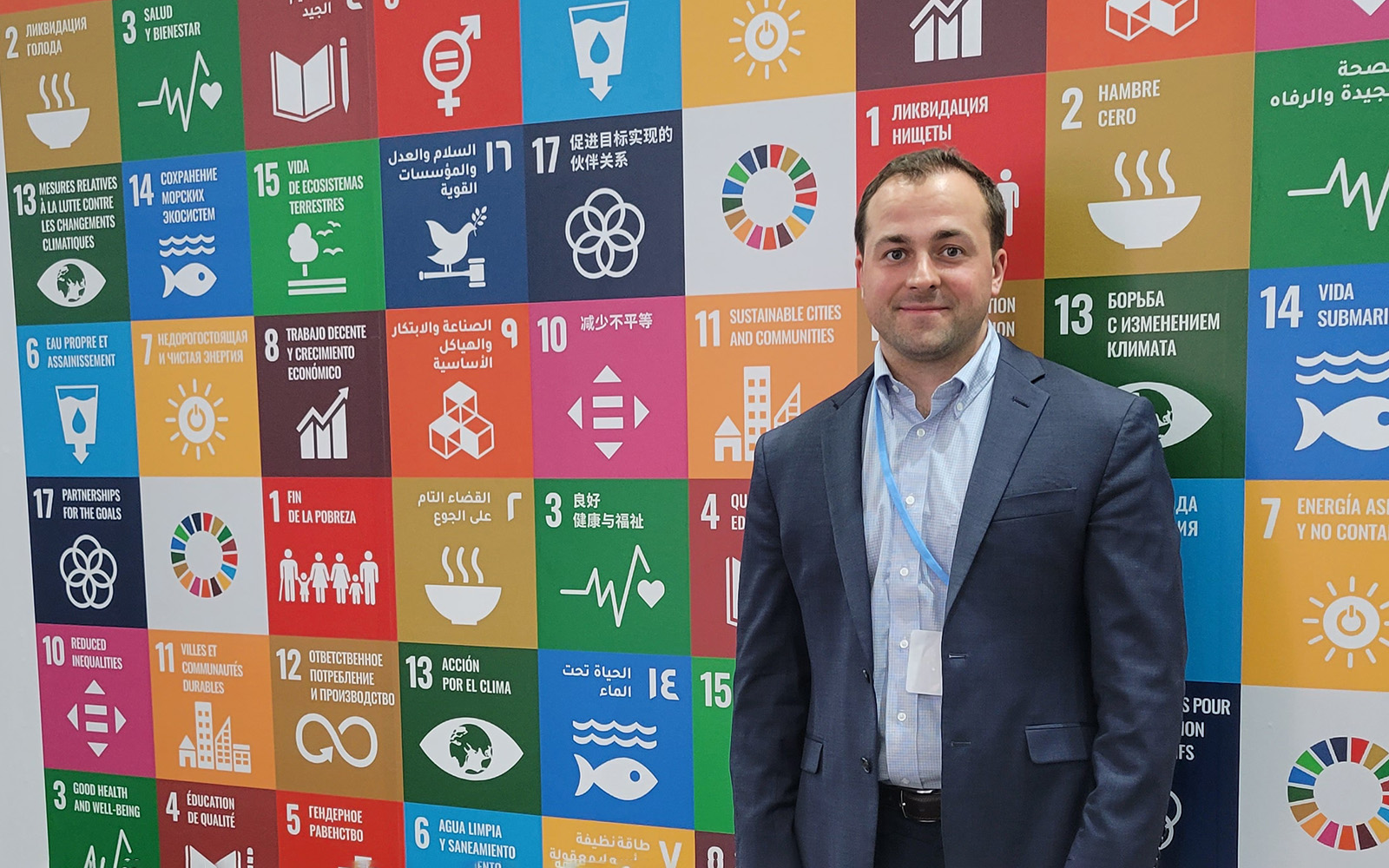 Ben North, MBA student and UConn alum, in the SDG pavilion at COP27. (contributed photo)